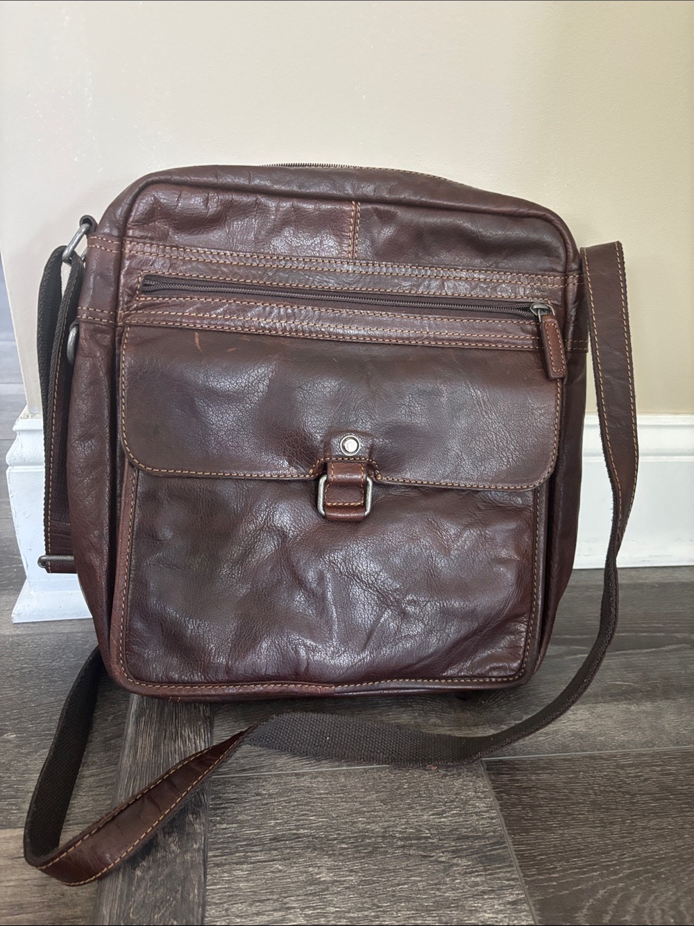 Genuine Brown Leather Crossbody Messenger Bag